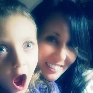 Meet your Posher, Riana